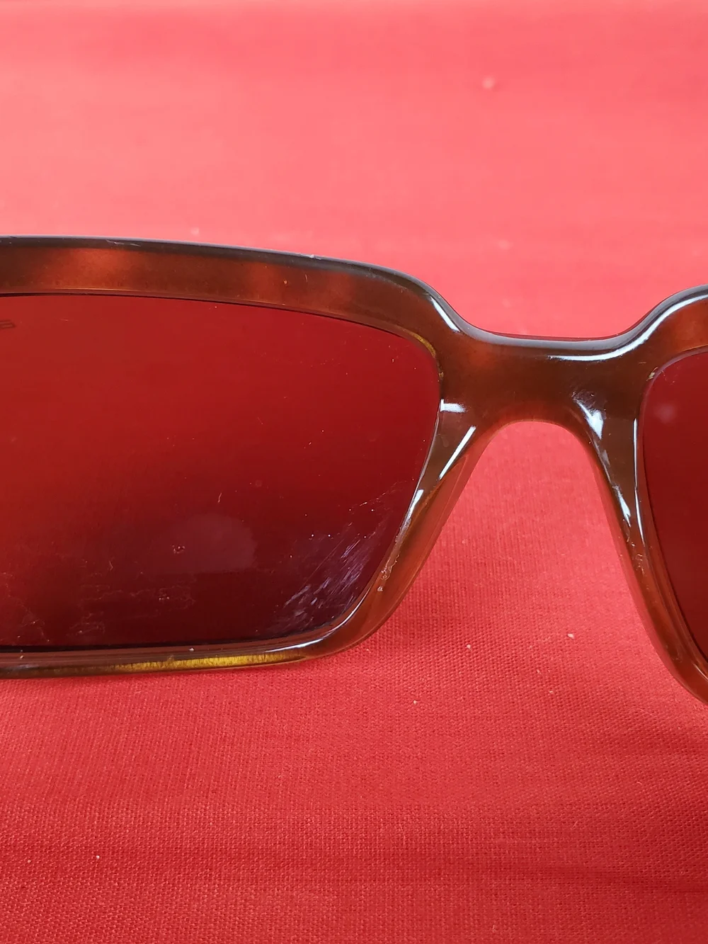 Women's Wrap Sunglasses - Dark Brown